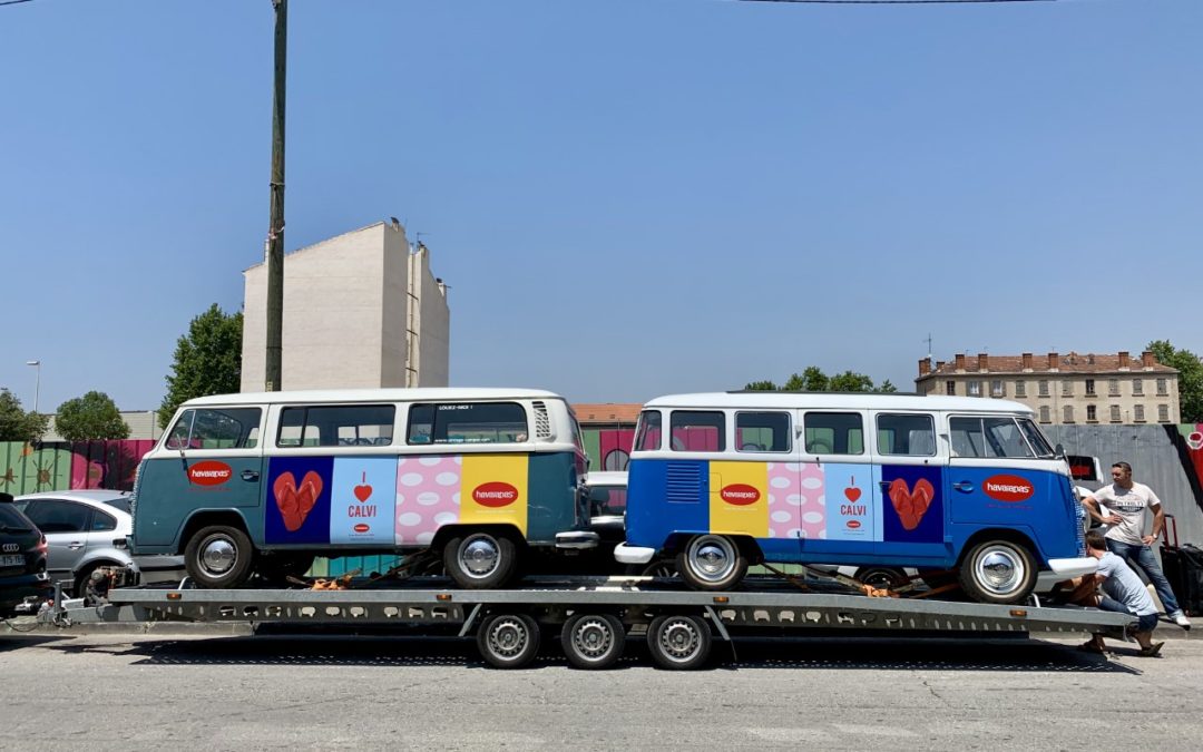 convoi combi Volkswagen vintage pour Havaianas au Festival Calvi on the rock – Corse