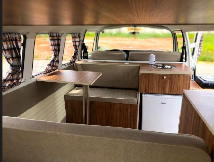 Organisez votre road-trip en famille dans un combi Volkswagen Vintage Camper Ardèche