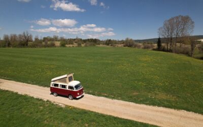 Circuit touristique dans l’Entre-deux-mer en van Vintage Camper !