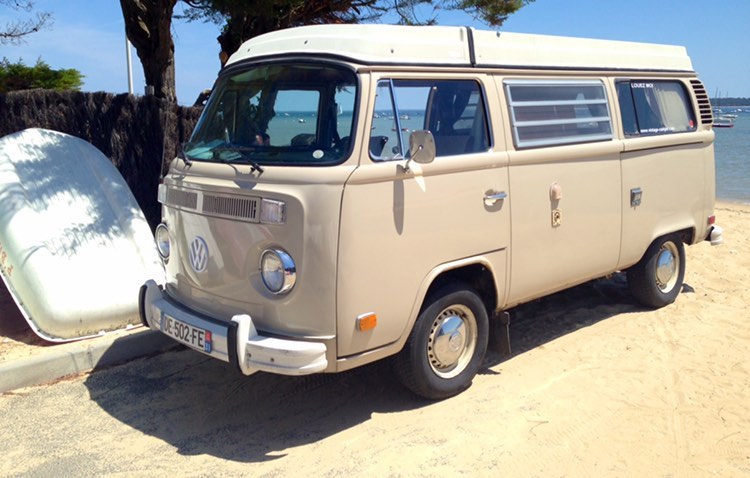 Location Volkswagen (vw) Combi Camper à Coimères 33210