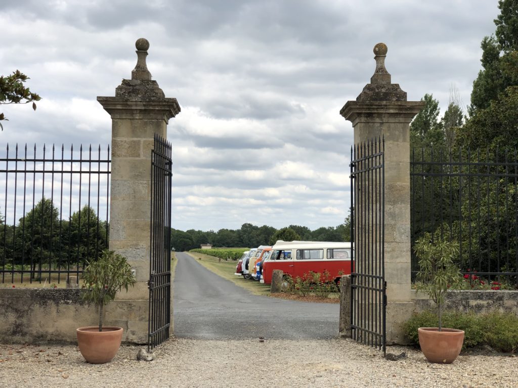 location de minibus pour transport de personnes séminaires bordeaux gironde (33)